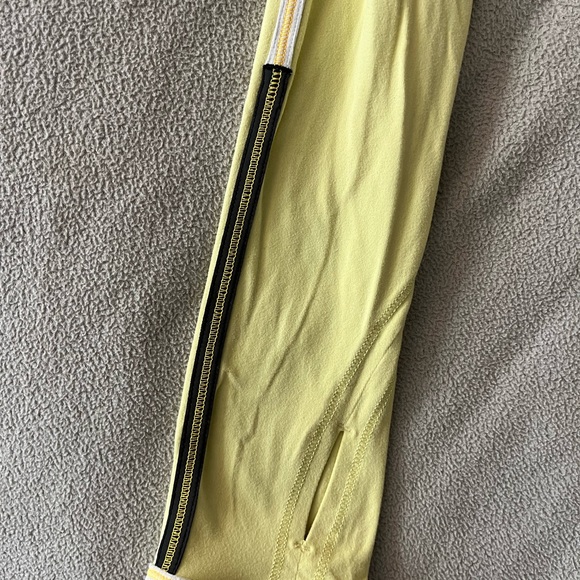 lululemon long sleeve running top - Picture 3 of 3